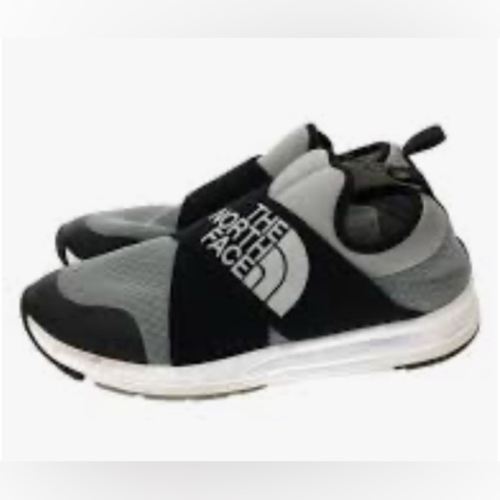 North Face Women's Traverse Low Sneakers Slip‎ On Shoes Comfort Walking Size 6